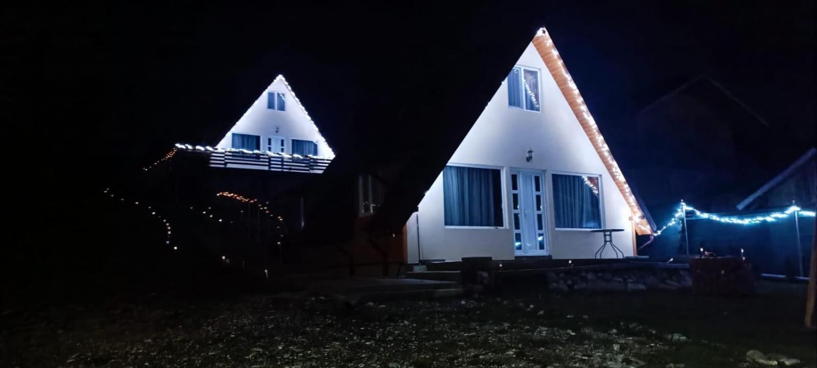 Casuta Din Livada Villa Secaria Luaran gambar